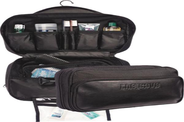 Summit Hanging Toiletry Bag - 2ND QUARTER SPECIAL!